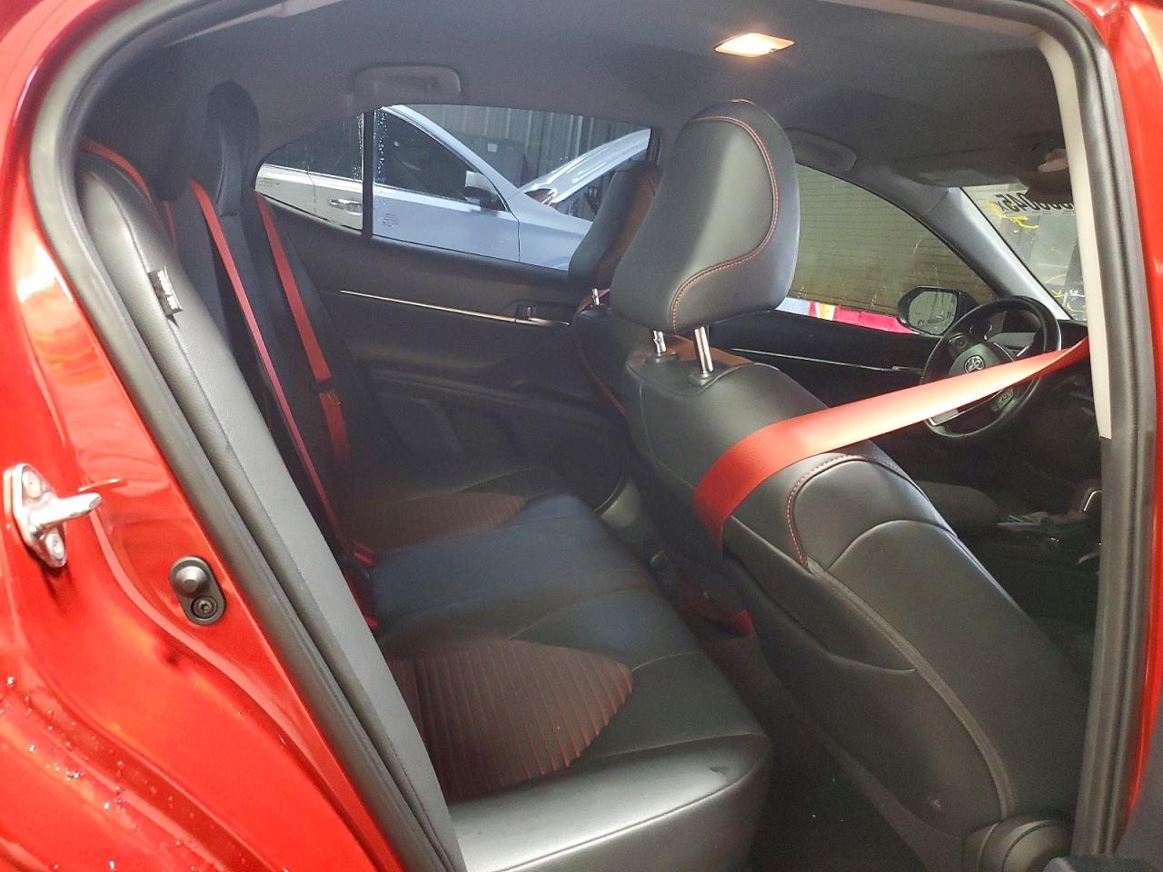2020 TOYOTA CAMRY TRD photo 10