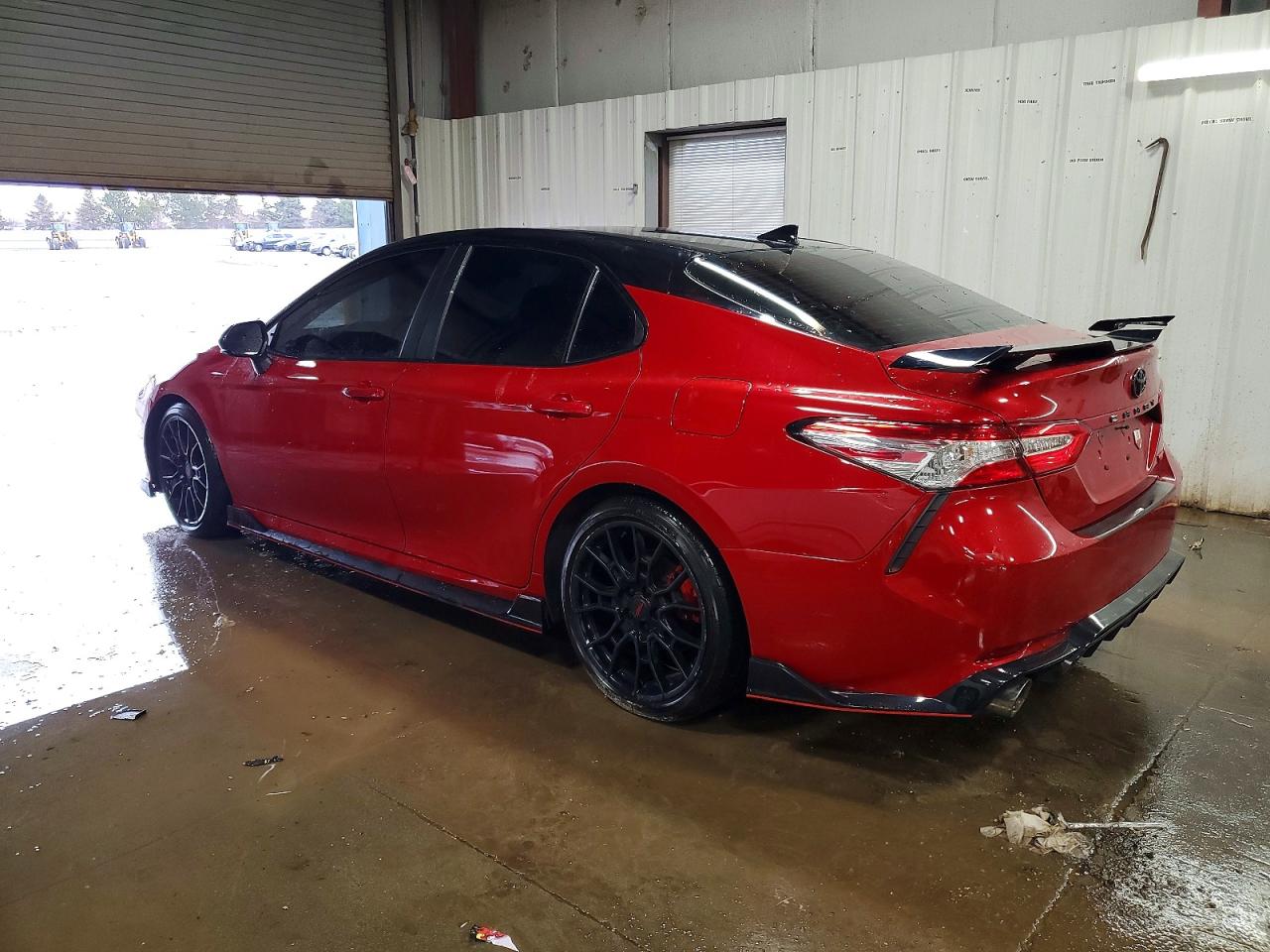 2020 TOYOTA CAMRY TRD photo 2