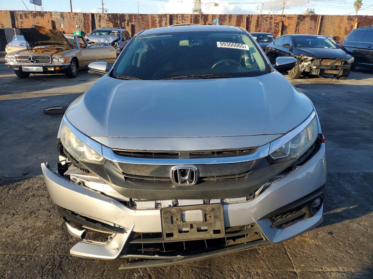 2016 HONDA CIVIC EXL photo 5