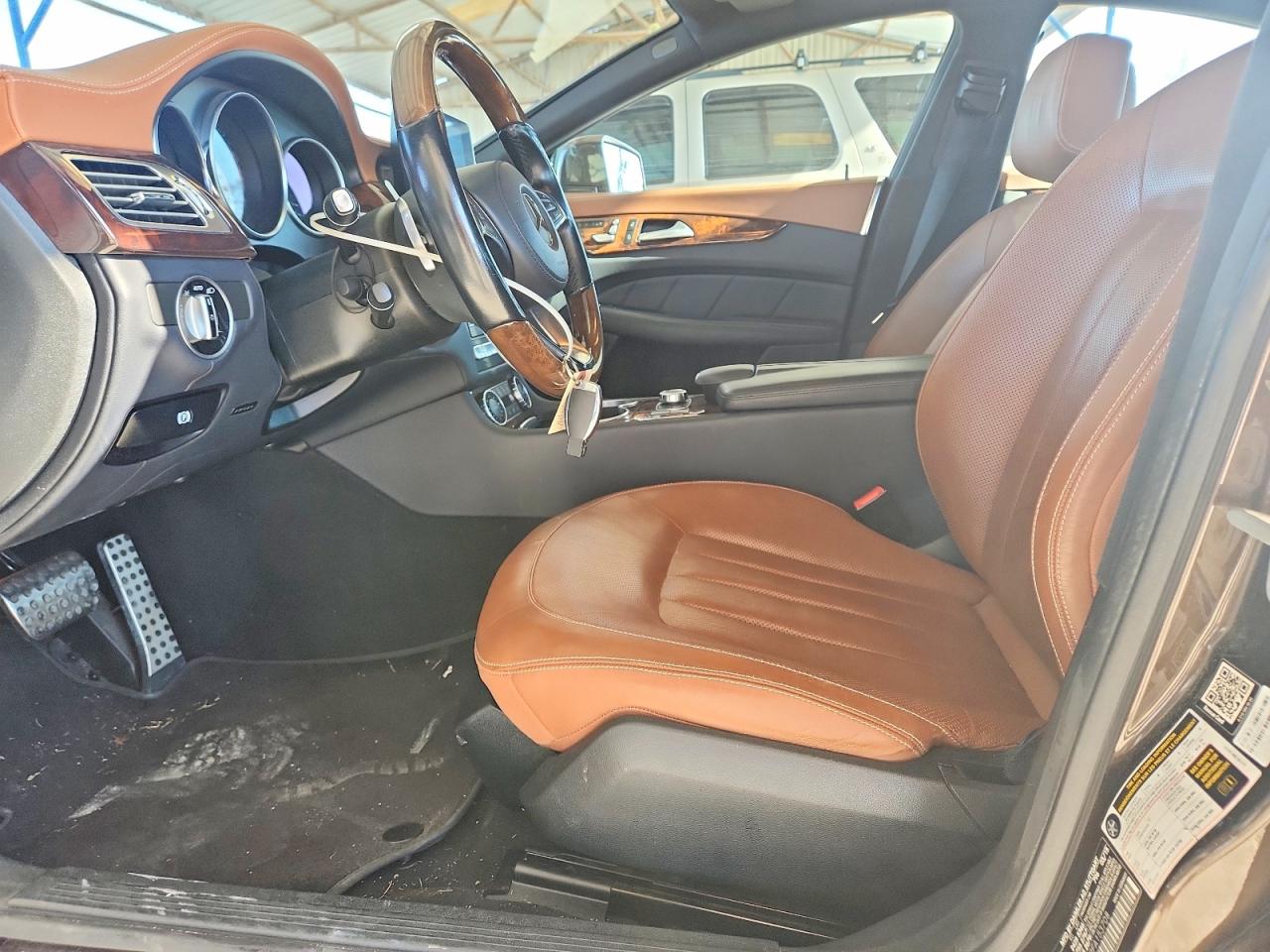 2015 MERCEDES-BENZ CLS 550 4MATIC photo 7