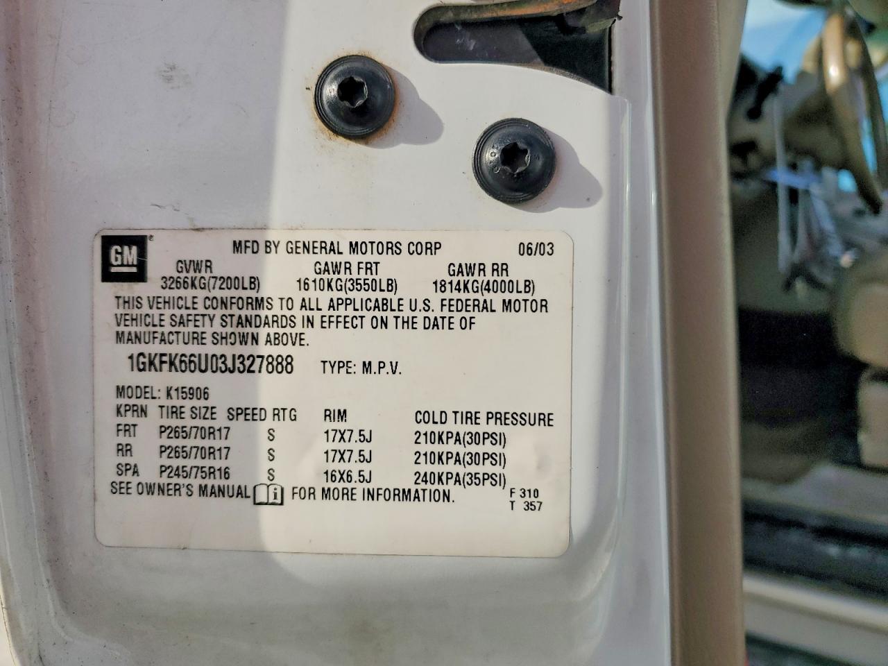 2003 GMC YUKON XL DENALI photo 13