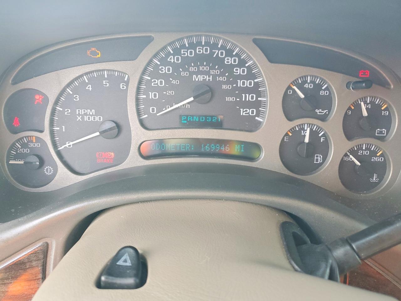 2003 GMC YUKON XL DENALI photo 9