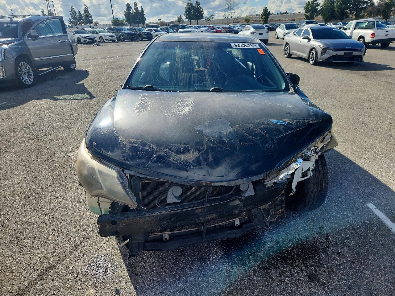 2012 TOYOTA CAMRY BASE photo 5