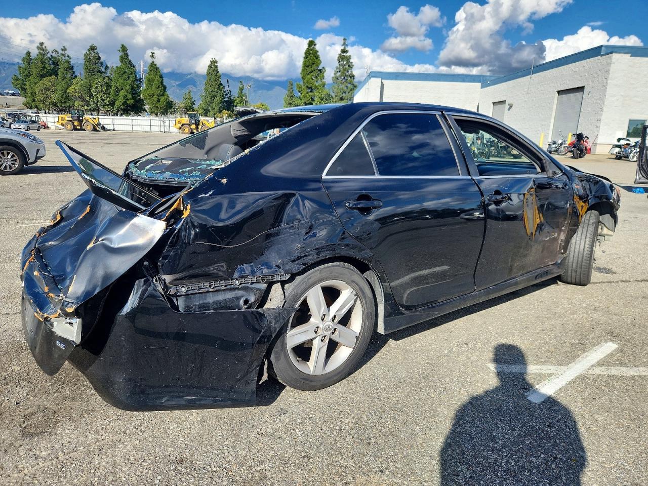 2012 TOYOTA CAMRY BASE photo 3