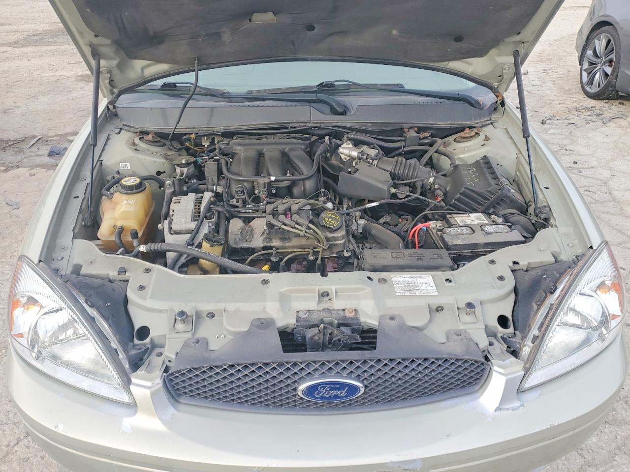 2006 FORD TAURUS SEL photo 11