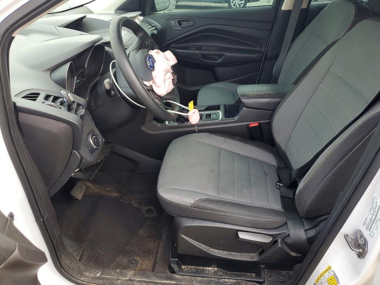 2019 FORD ESCAPE S photo 7
