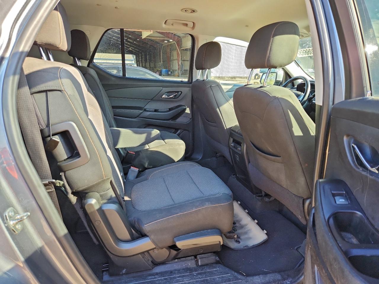 2019 CHEVROLET TRAVERSE LT photo 21