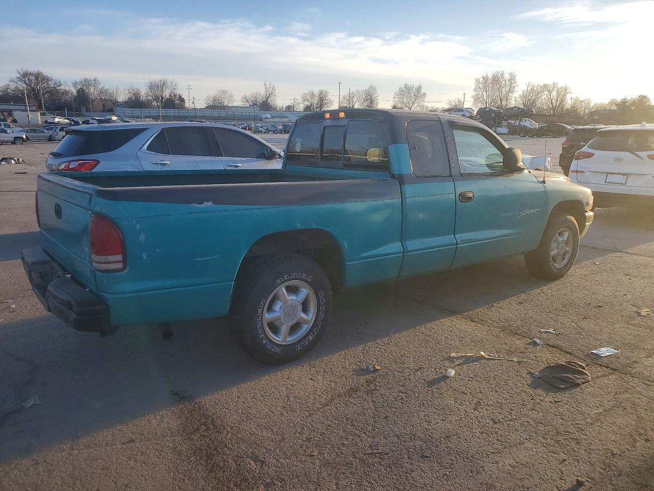 1997 DODGE DAKOTA photo 5
