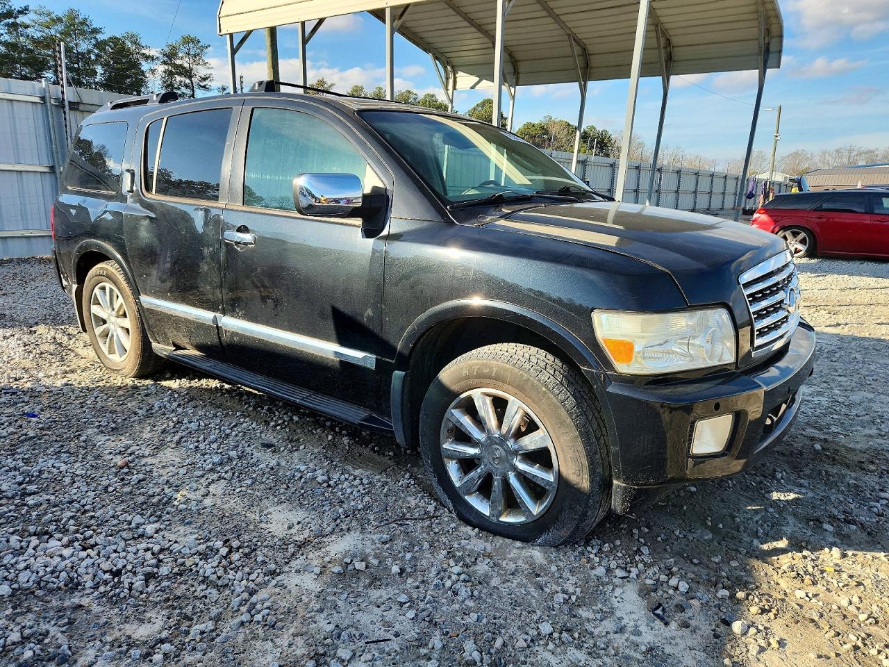 2004 INFINITI QX56 photo 4