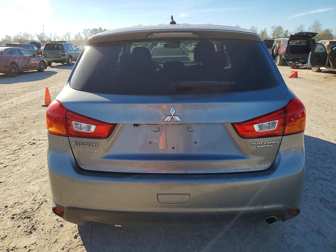 2014 MITSUBISHI OUTLANDER SPORT SE photo 6
