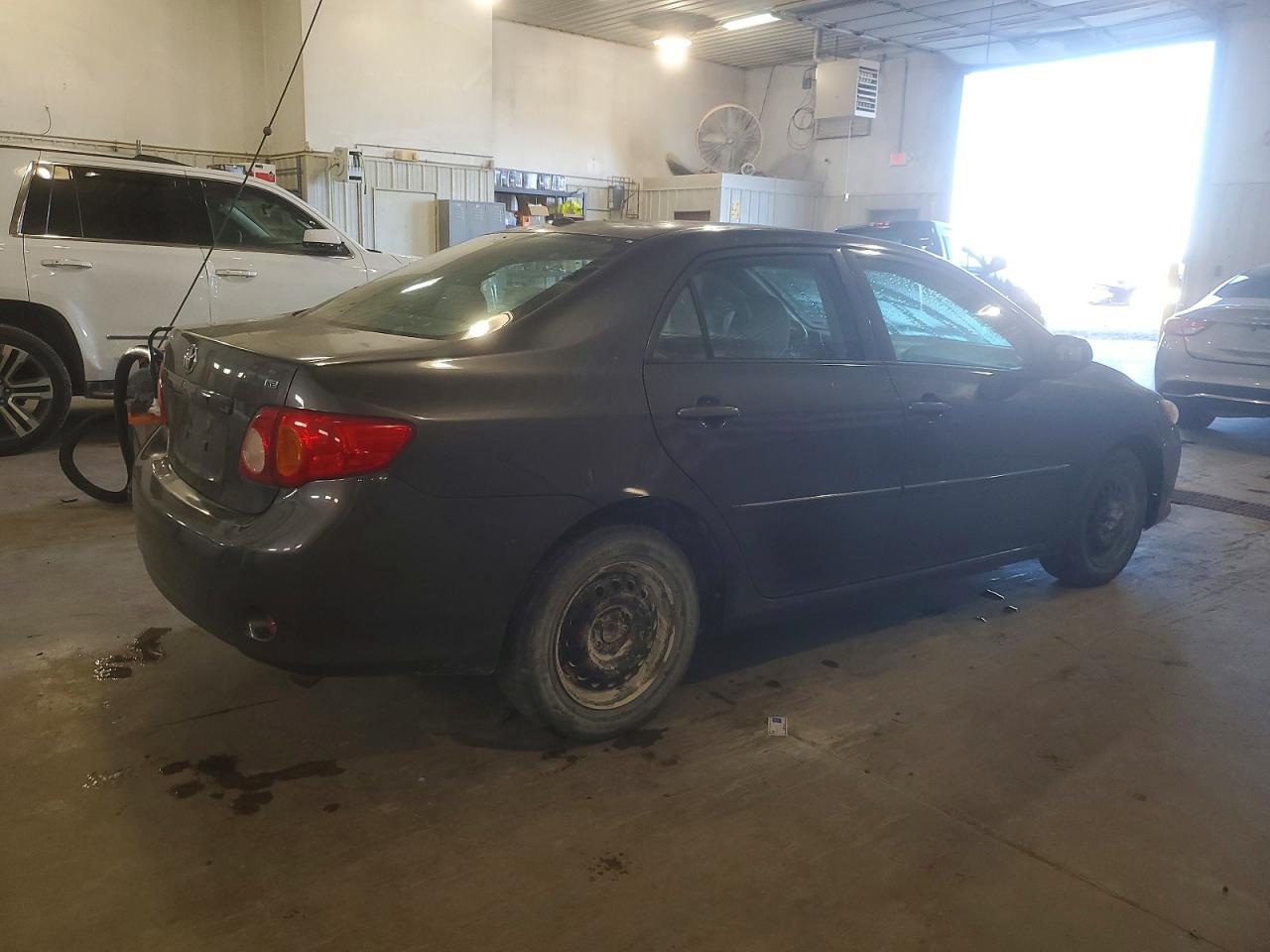 2009 TOYOTA COROLLA BASE photo 3