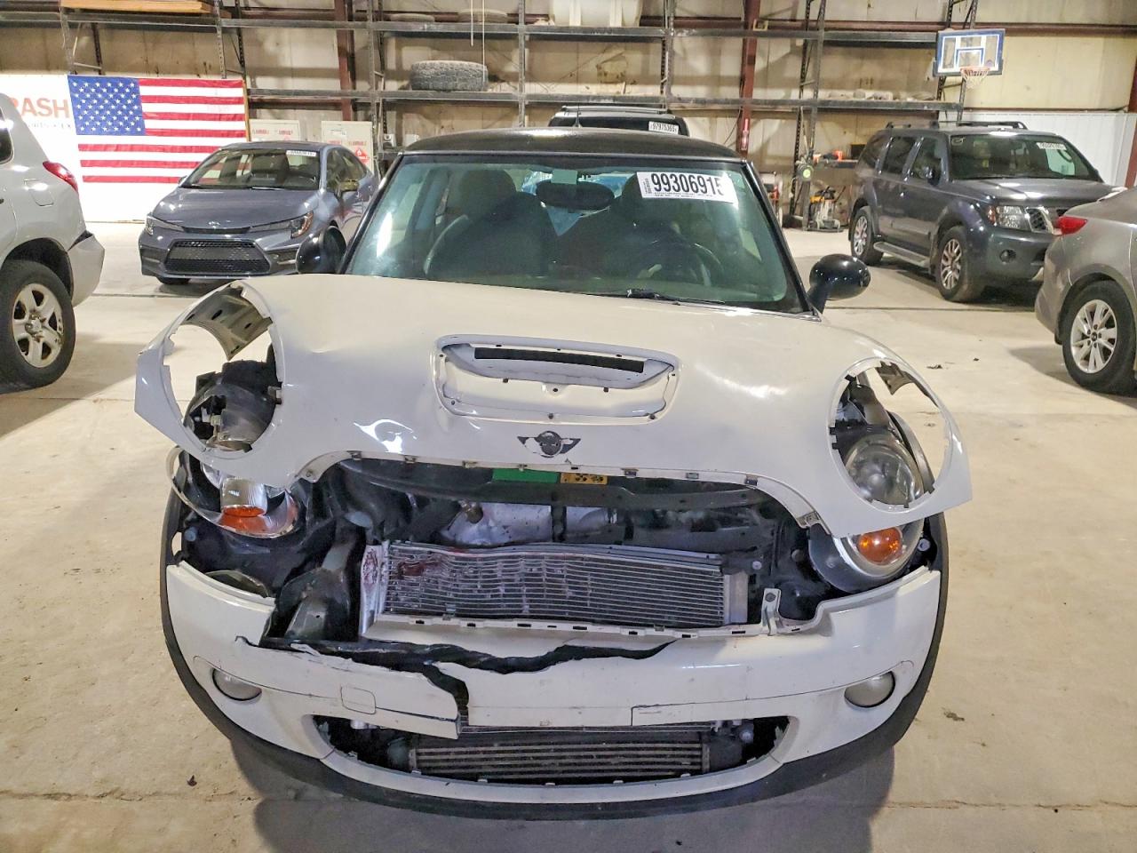 2010 MINI COOPER S photo 5