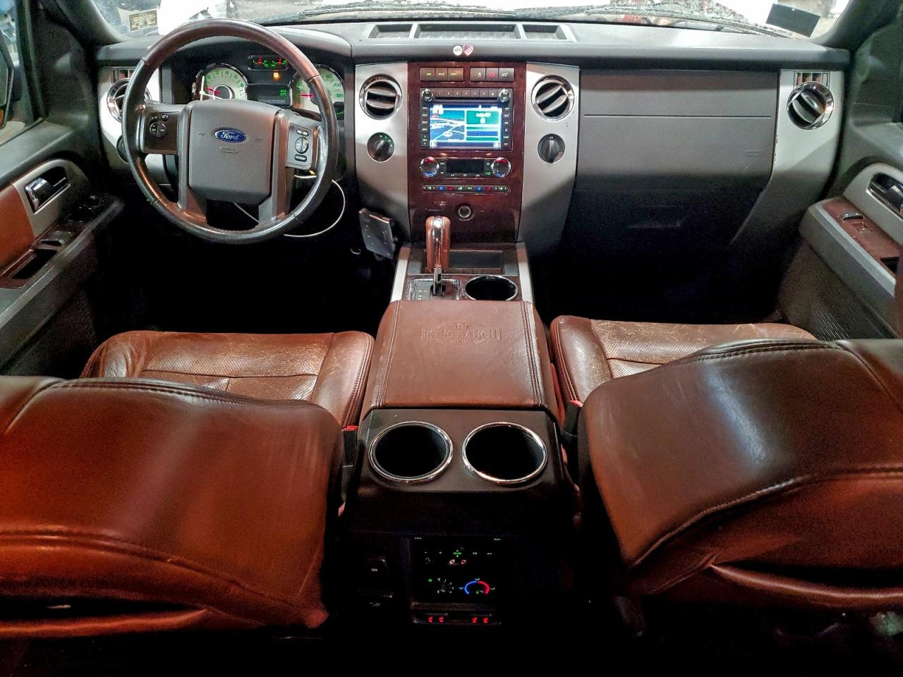 2011 FORD EXPEDITION XLT photo 8
