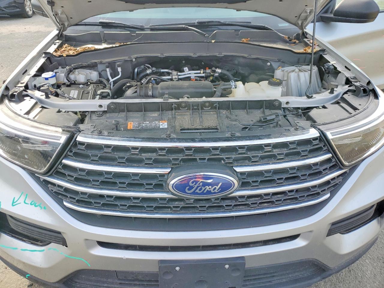 2024 FORD EXPLORER XLT photo 12