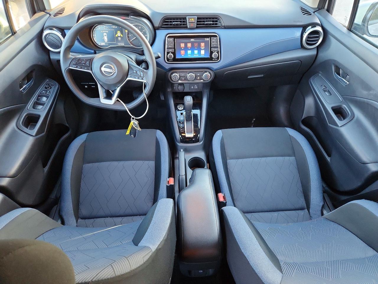 2025 NISSAN VERSA SV photo 8