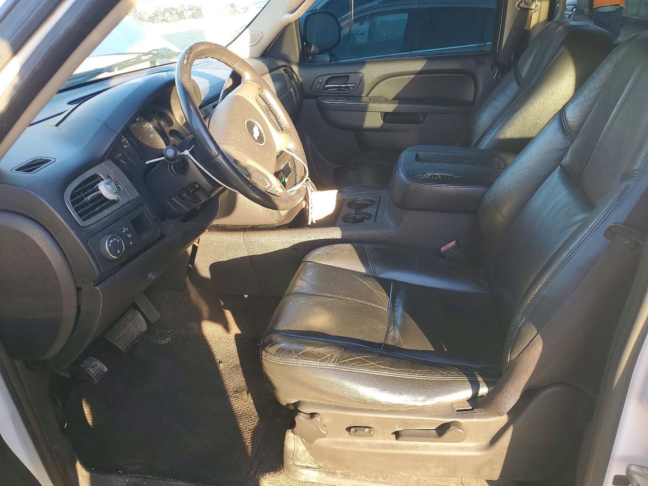 2012 CHEVROLET TAHOE C1500 LT photo 7