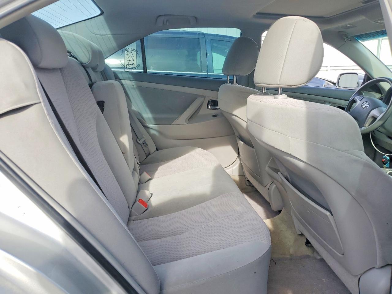 2011 TOYOTA CAMRY BASE photo 10