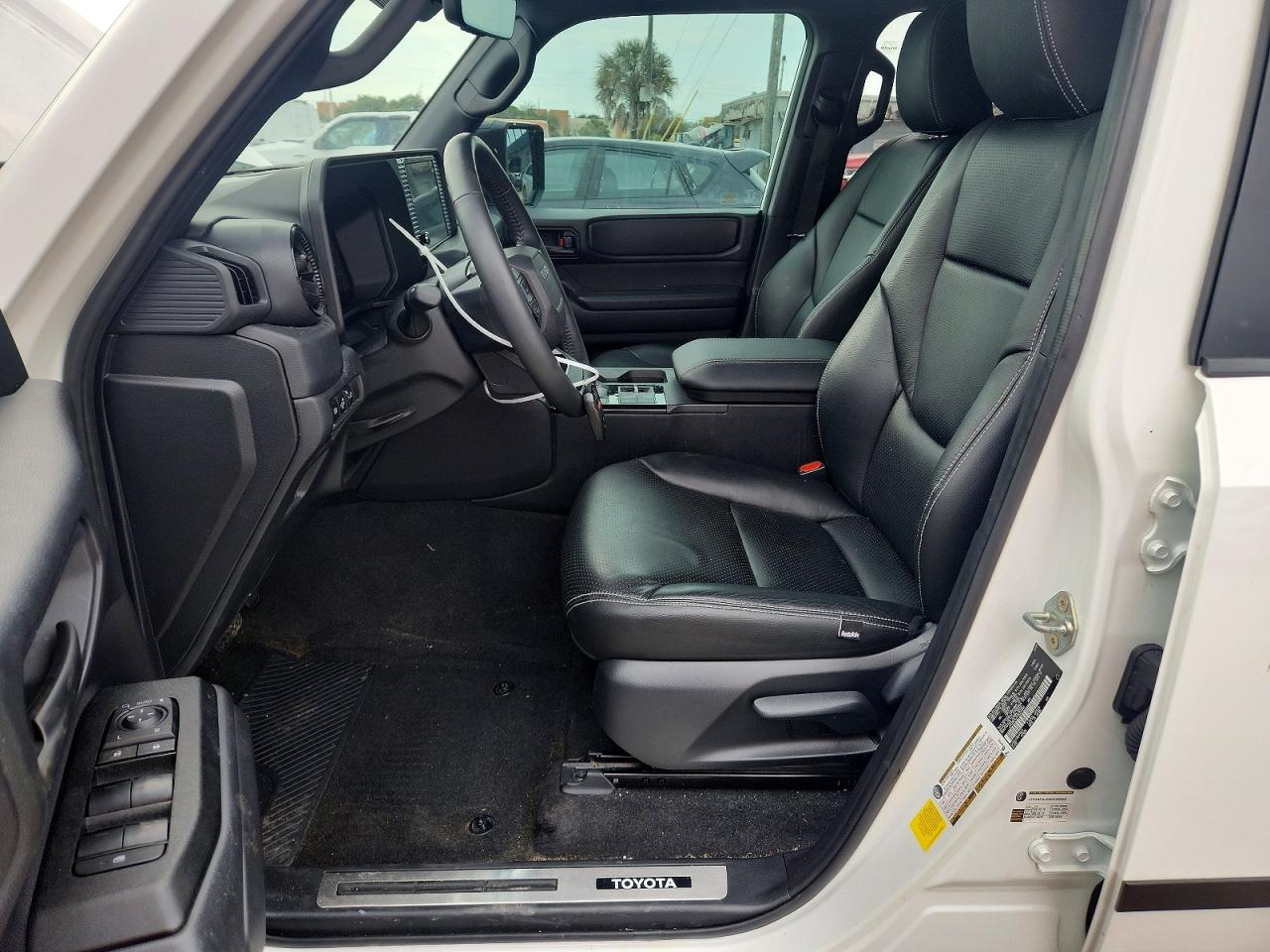 2025 TOYOTA LAND CRUISER BASE photo 7