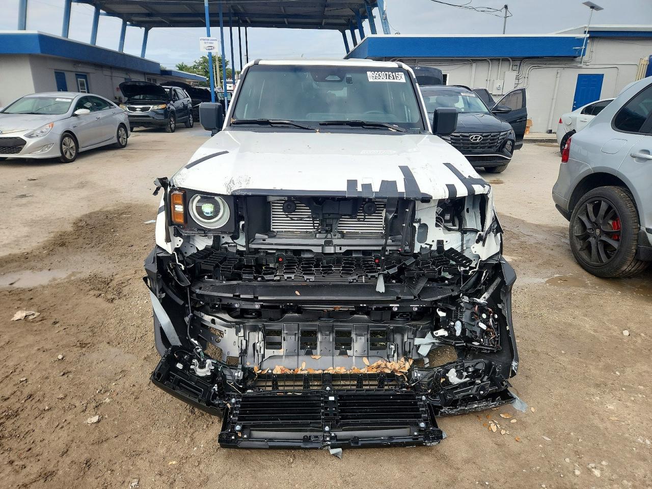 2025 TOYOTA LAND CRUISER BASE photo 5