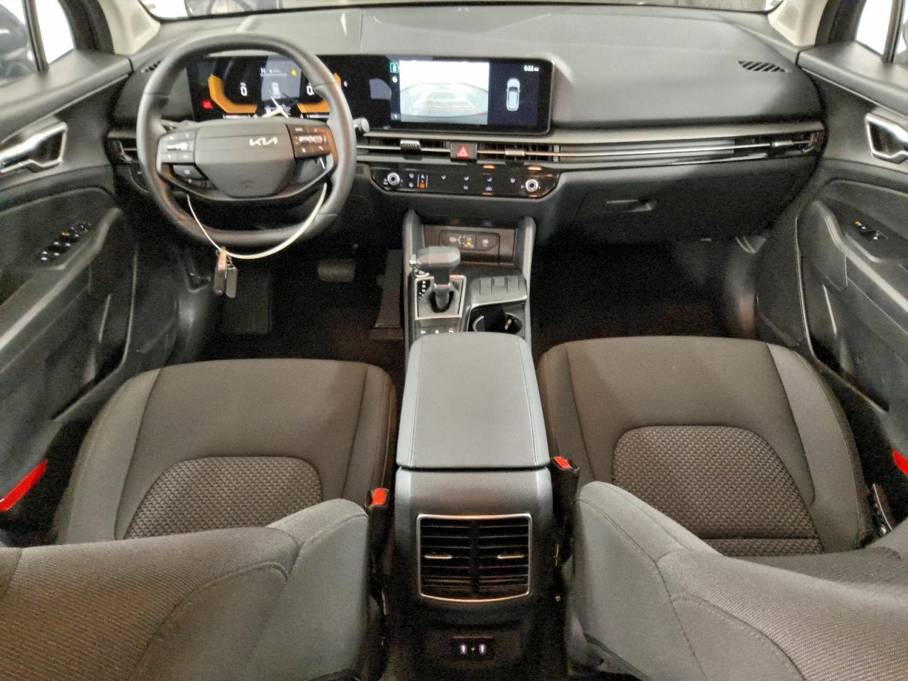 2026 KIA SPORTAGE LX photo 8