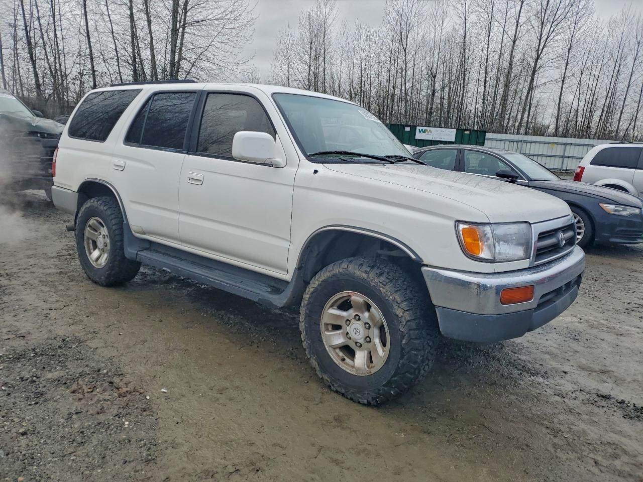 1998 TOYOTA 4RUNNER SR5 photo 4