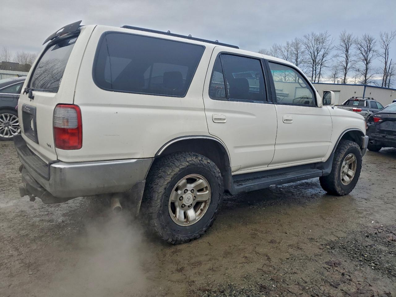 1998 TOYOTA 4RUNNER SR5 photo 3