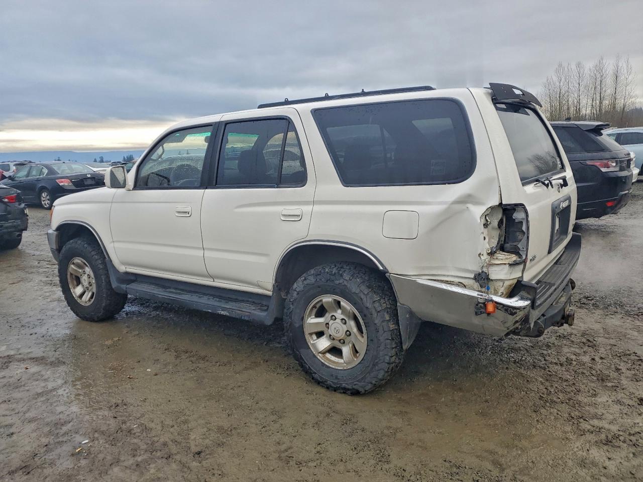 1998 TOYOTA 4RUNNER SR5 photo 2