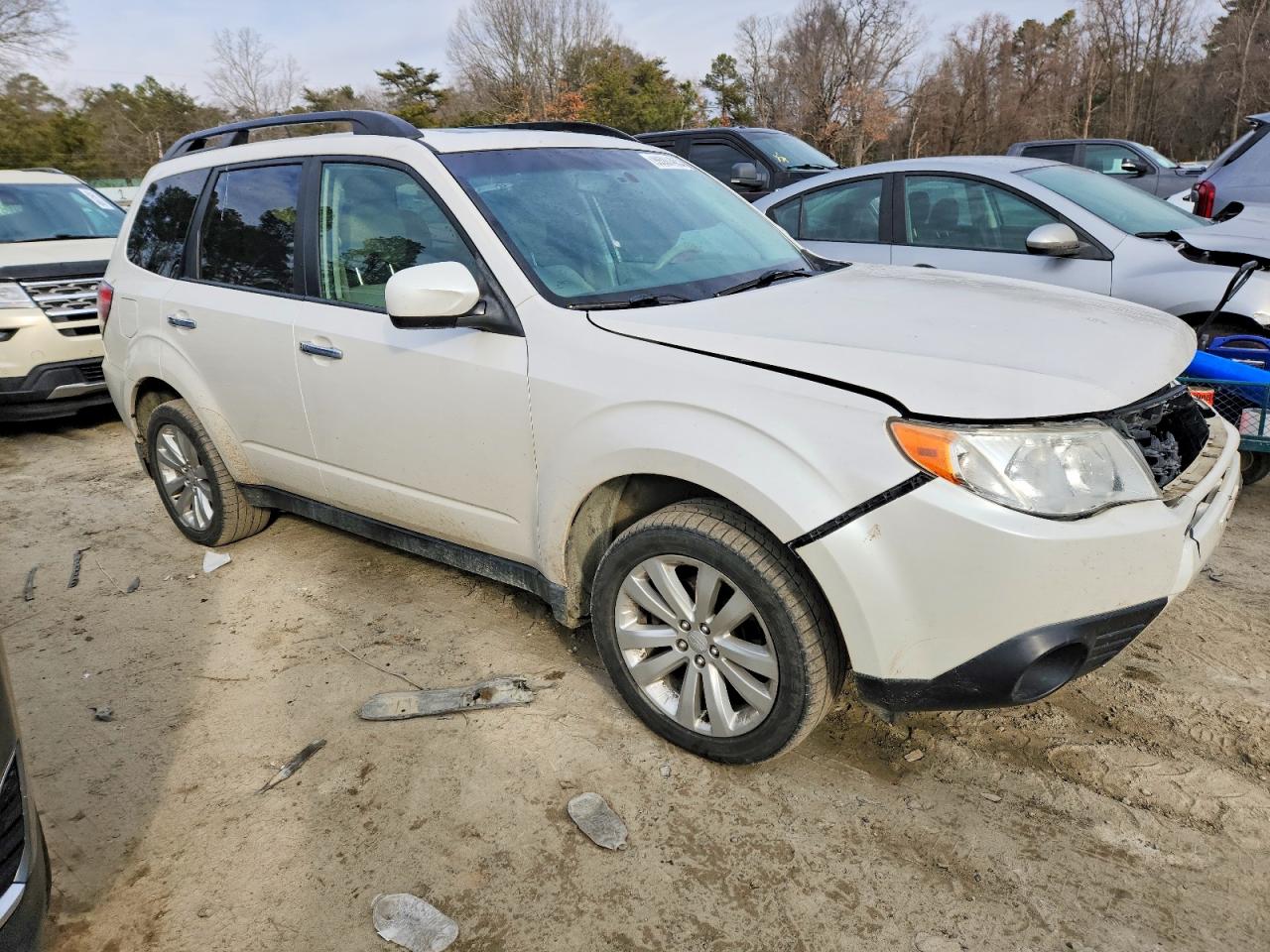2013 SUBARU FORESTER 2.5X PREMIUM photo 4