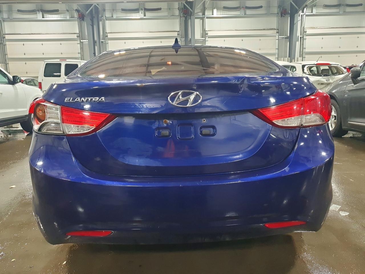 2013 HYUNDAI ELANTRA GLS photo 11