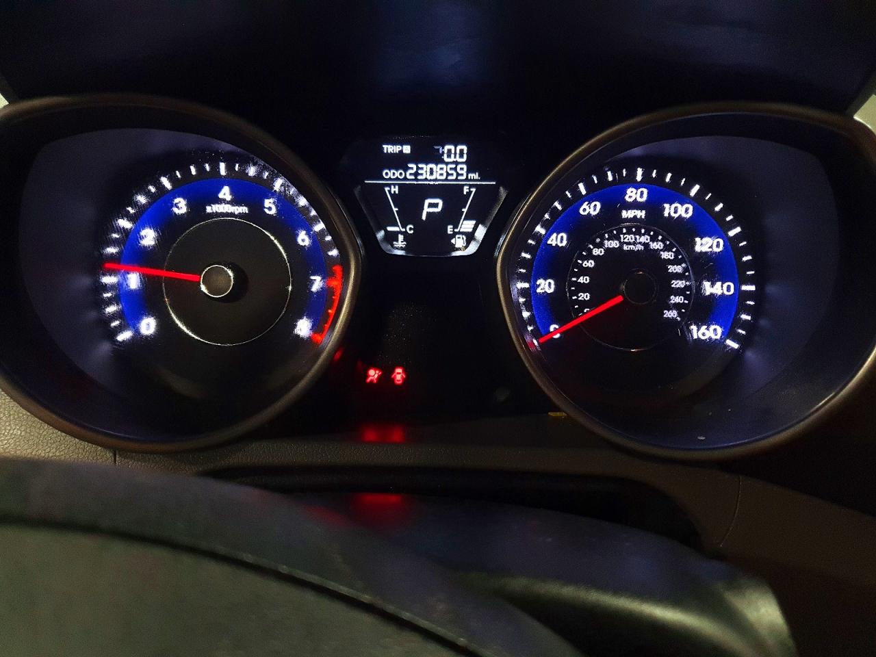 2013 HYUNDAI ELANTRA GLS photo 17