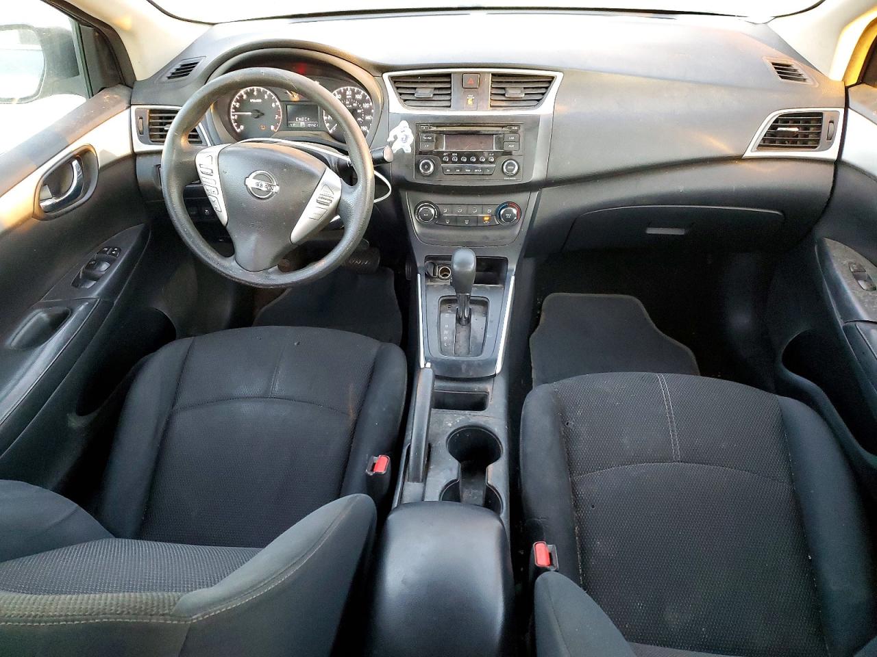 2017 NISSAN SENTRA S photo 8