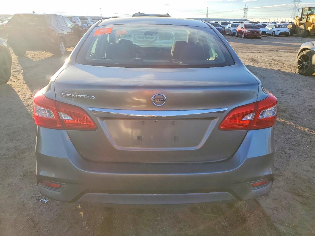 2017 NISSAN SENTRA S photo 6