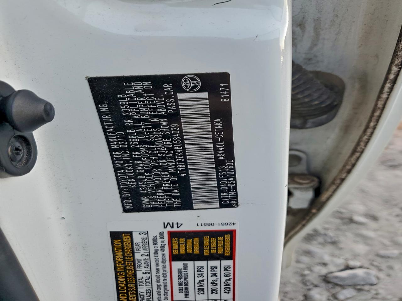 2011 TOYOTA CAMRY BASE photo 12