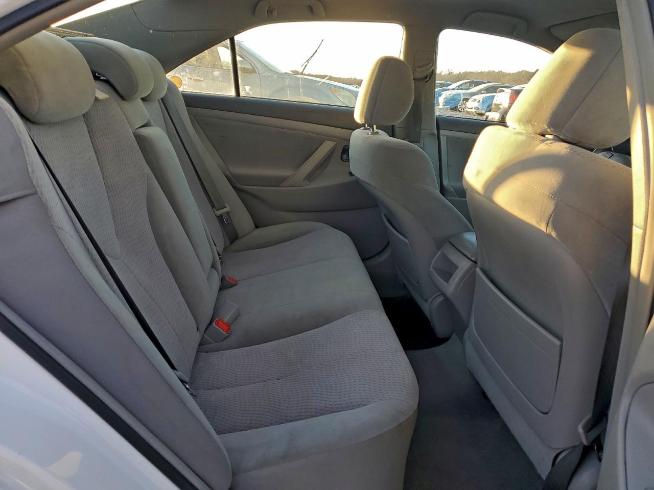 2011 TOYOTA CAMRY BASE photo 10