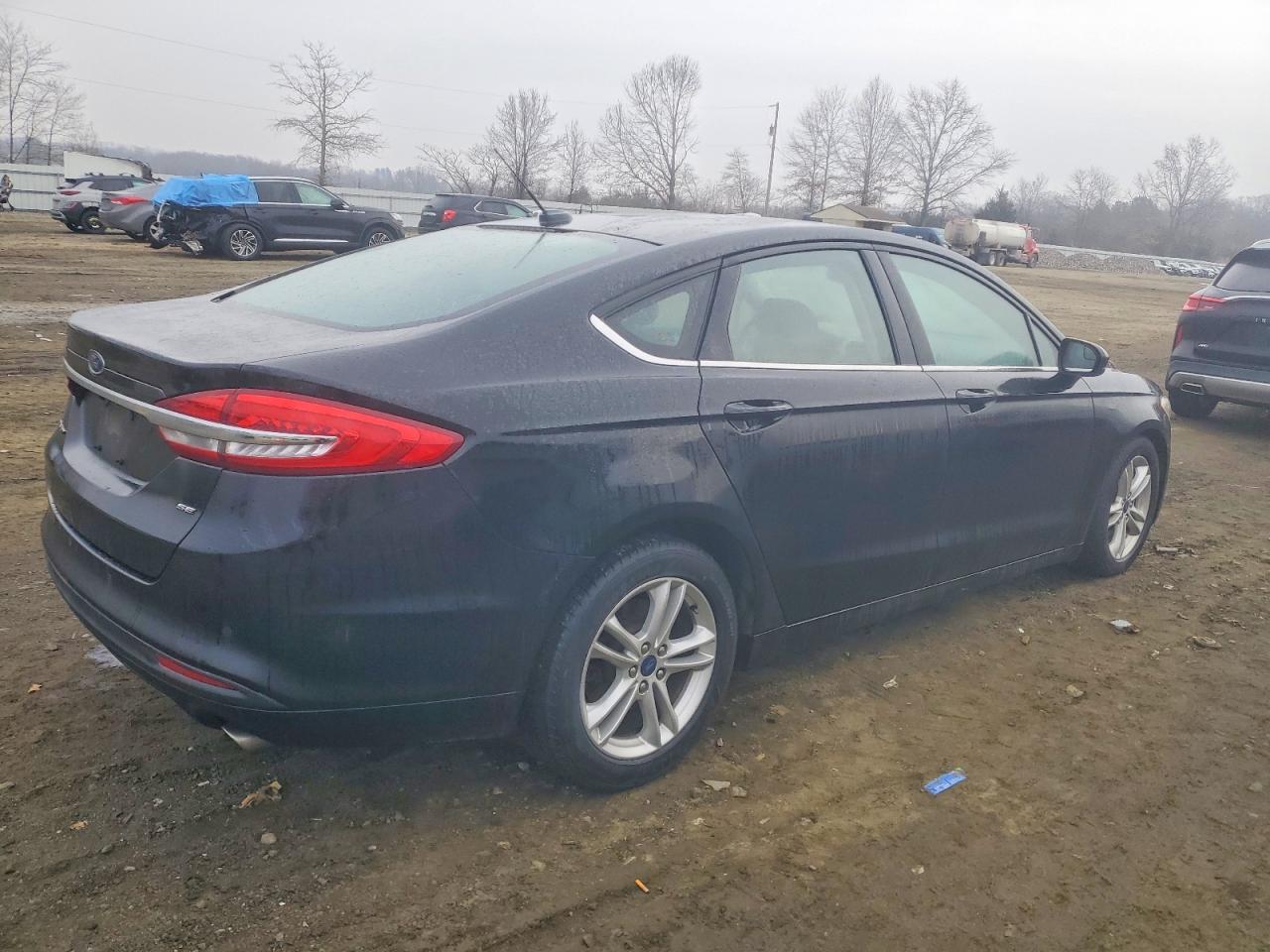 2018 FORD FUSION SE photo 3