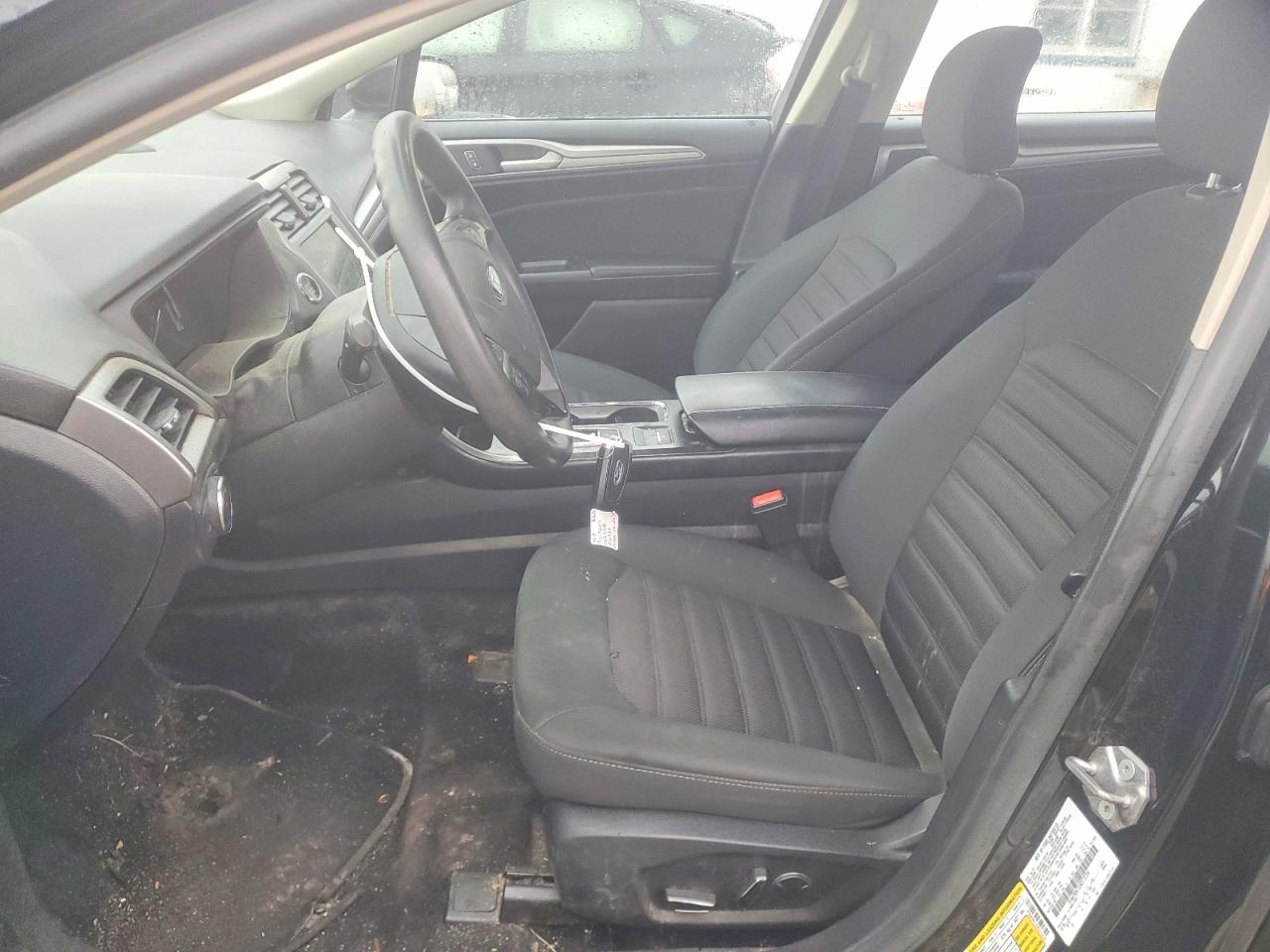 2018 FORD FUSION SE photo 7