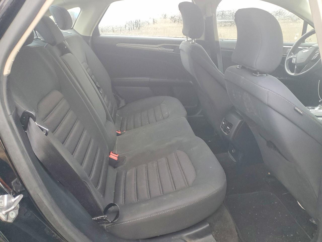2018 FORD FUSION SE photo 10
