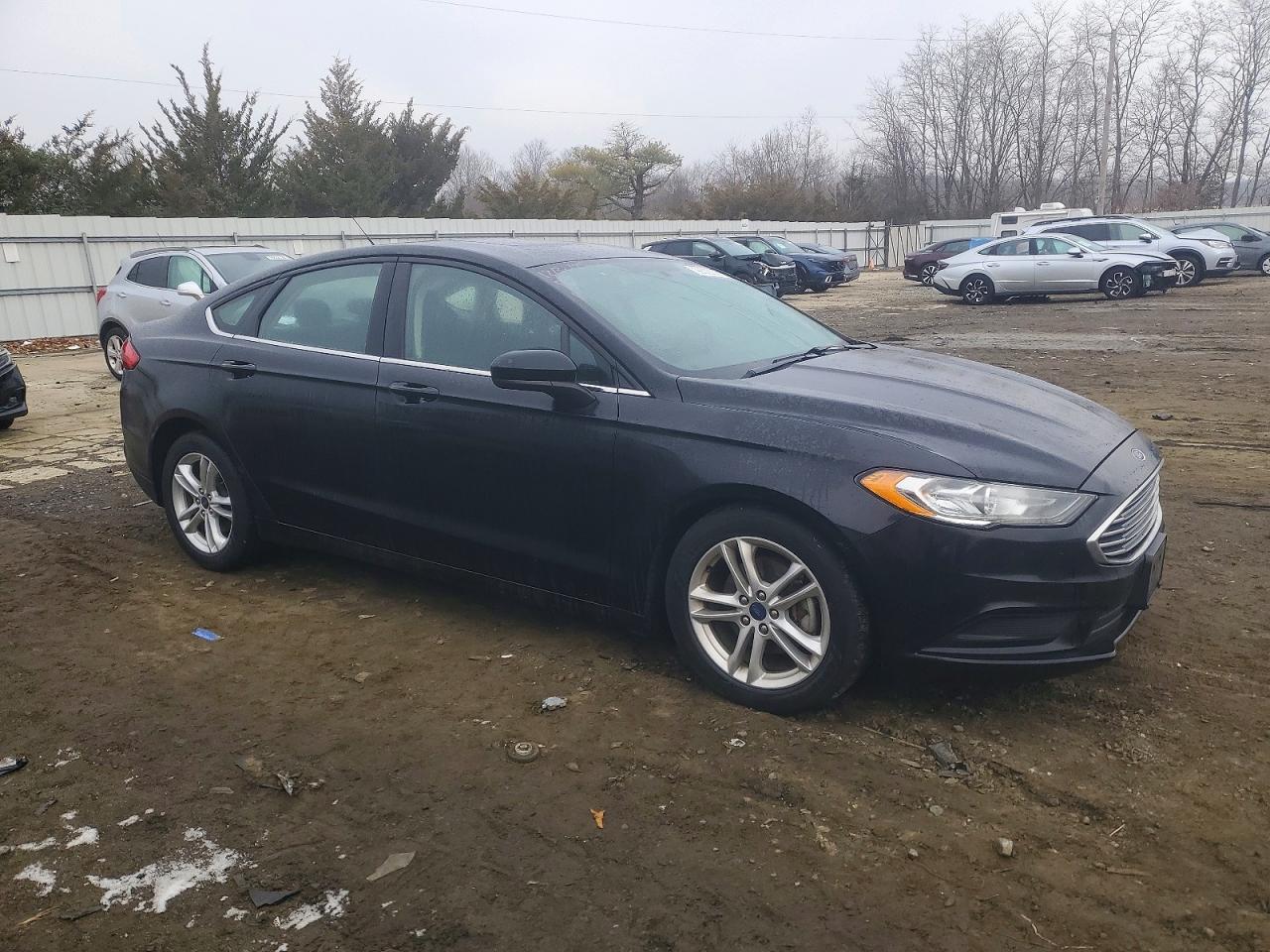 2018 FORD FUSION SE photo 4