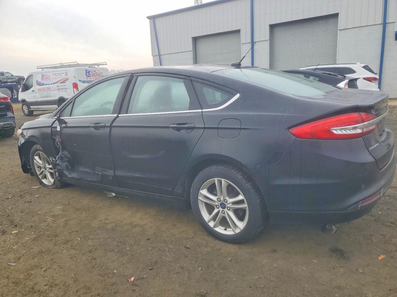 2018 FORD FUSION SE photo 2