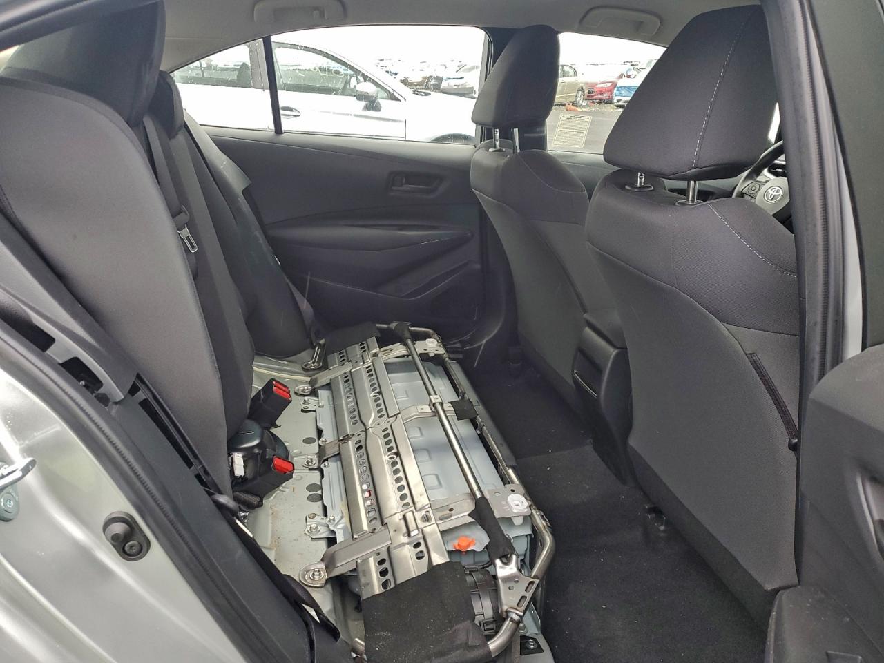 2022 TOYOTA COROLLA LE photo 19