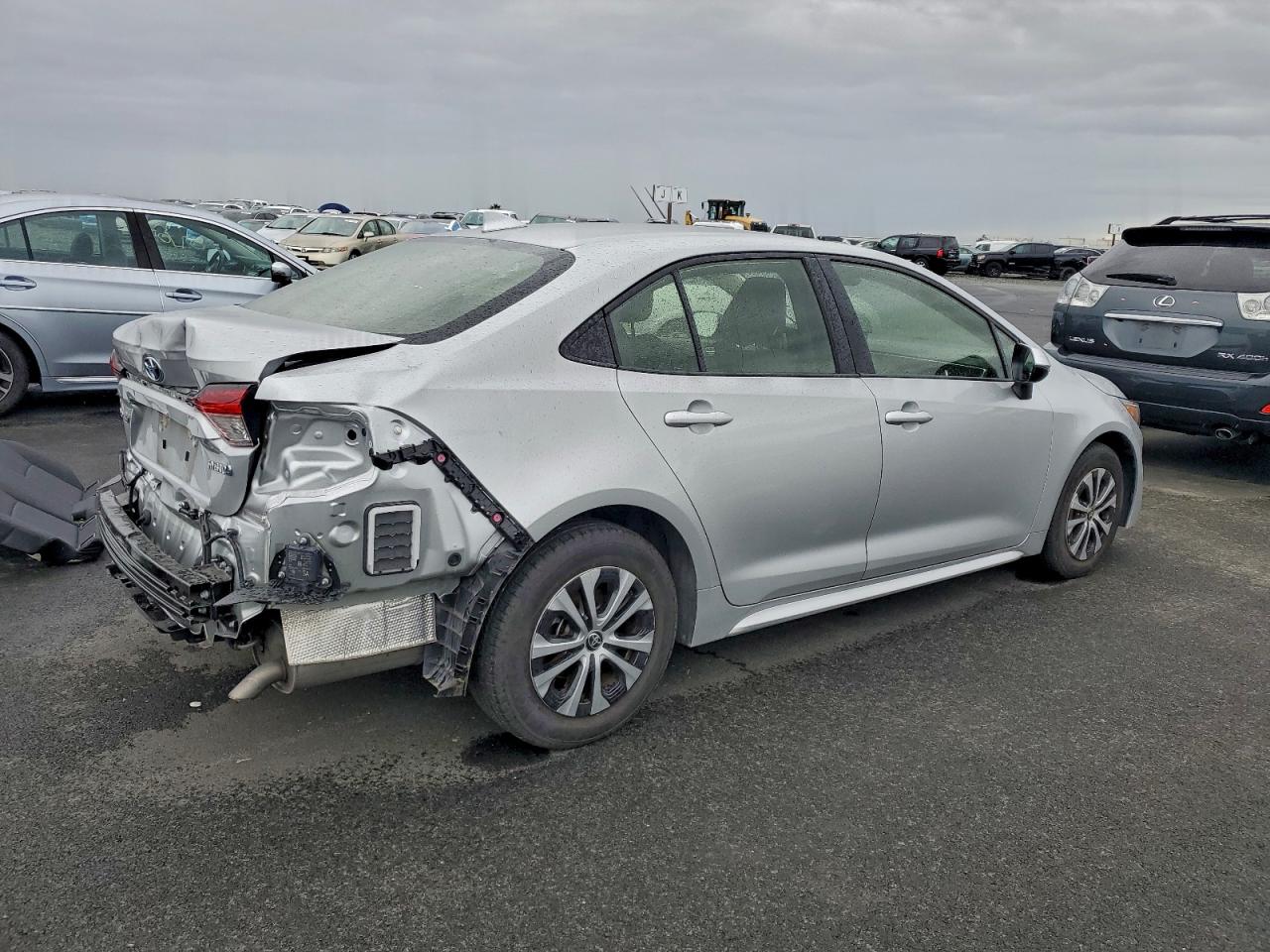 2022 TOYOTA COROLLA LE photo 5