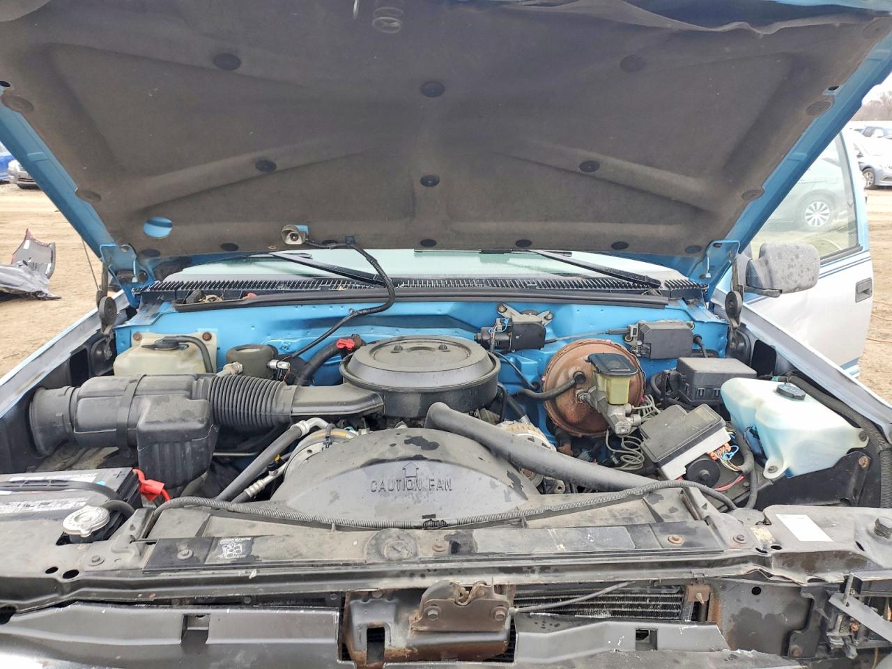1995 CHEVROLET GMT-400 K1500 photo 11
