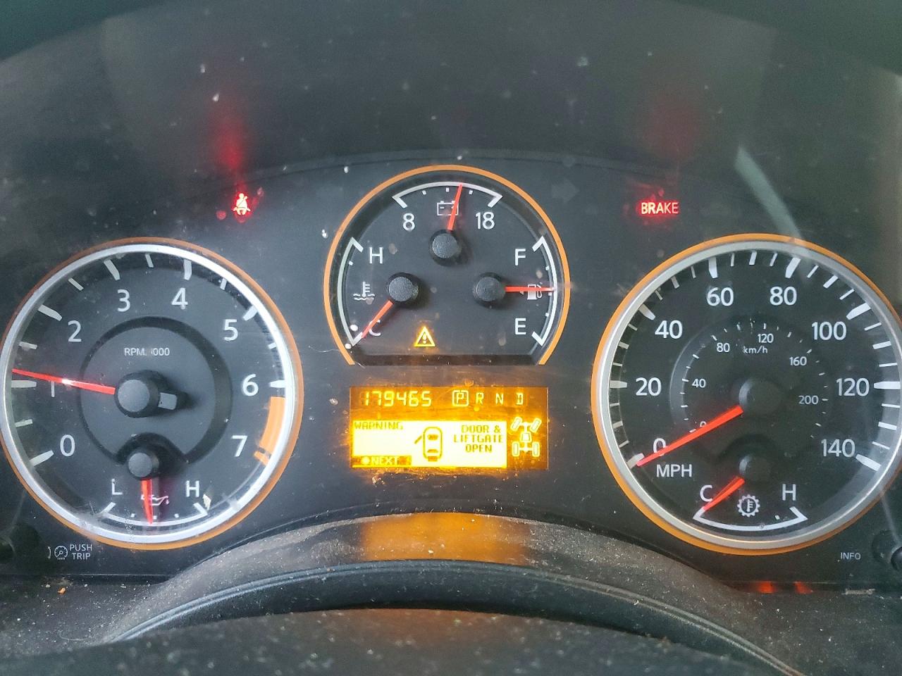 2013 NISSAN ARMADA SV photo 9