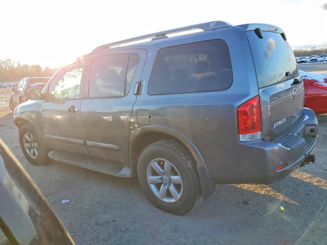 2013 NISSAN ARMADA SV photo 2