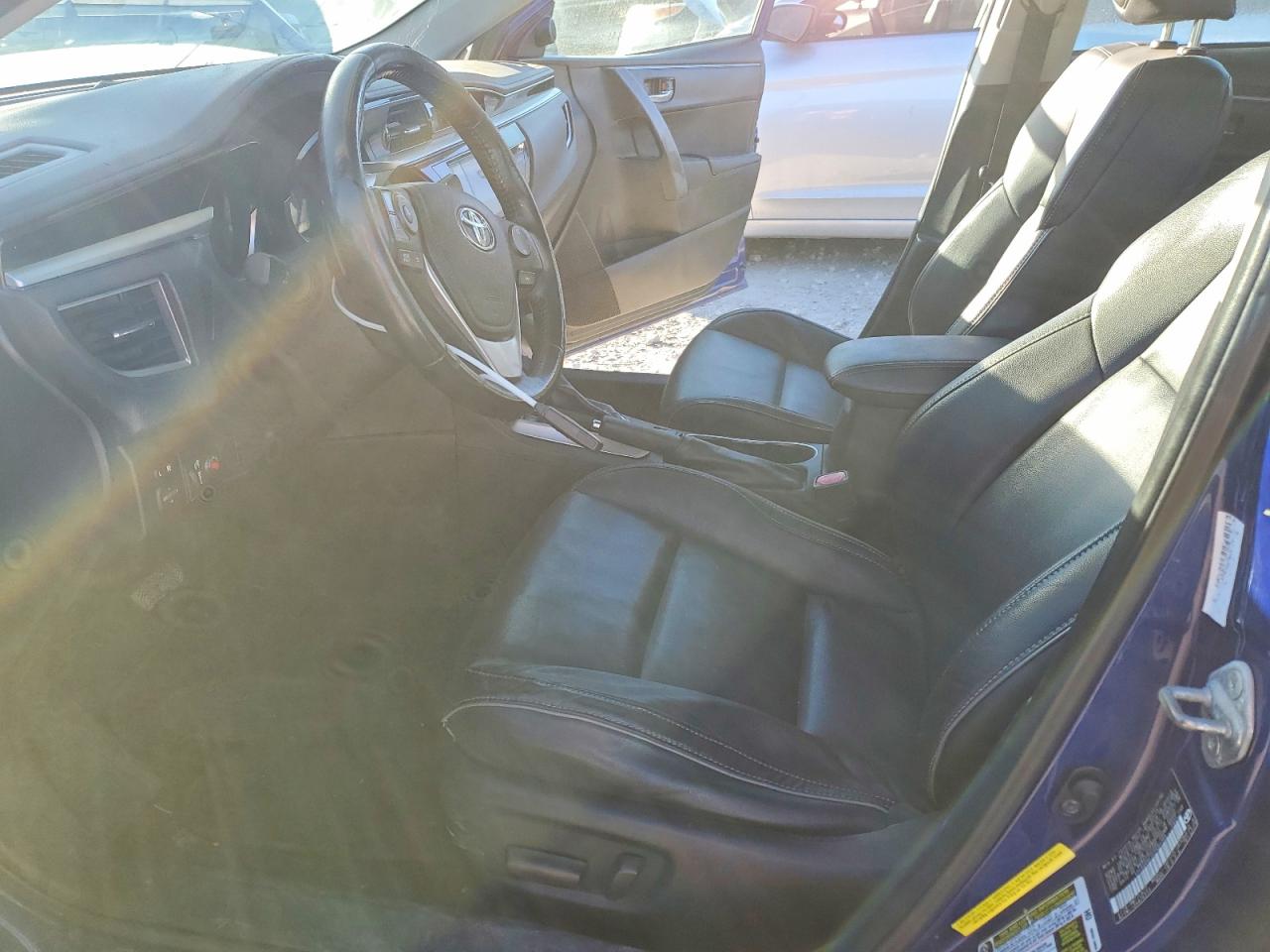 2014 TOYOTA COROLLA L photo 13