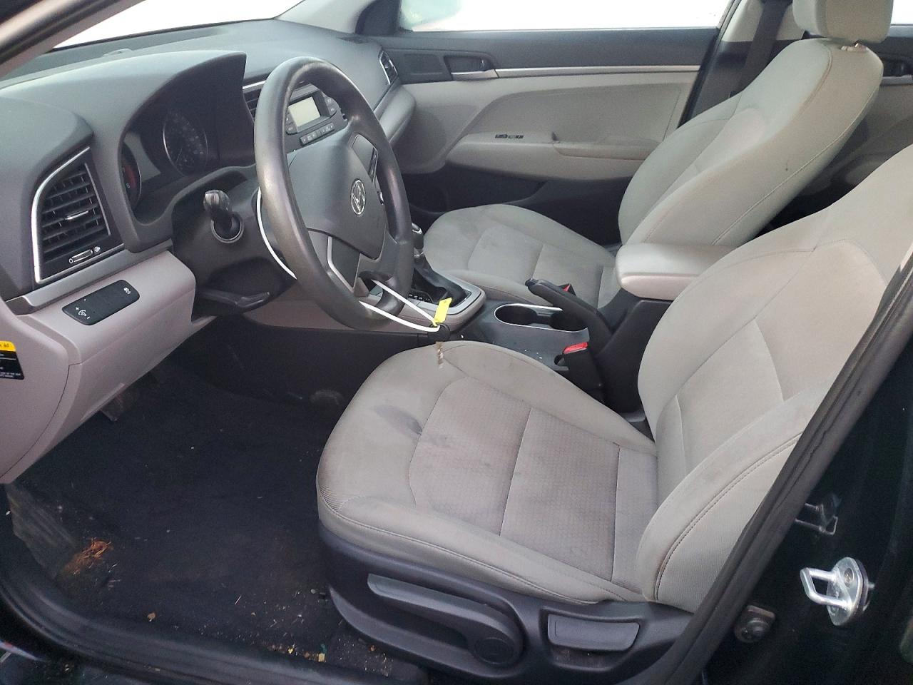2017 HYUNDAI ELANTRA SE photo 7