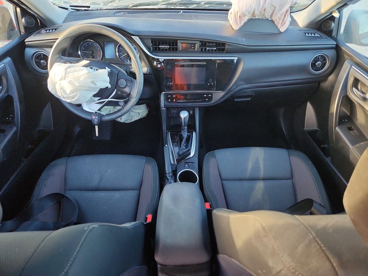 2019 TOYOTA COROLLA LE photo 15