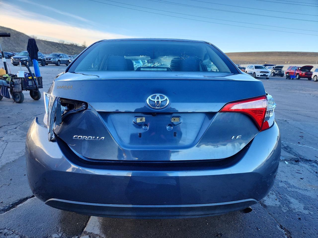 2019 TOYOTA COROLLA LE photo 11