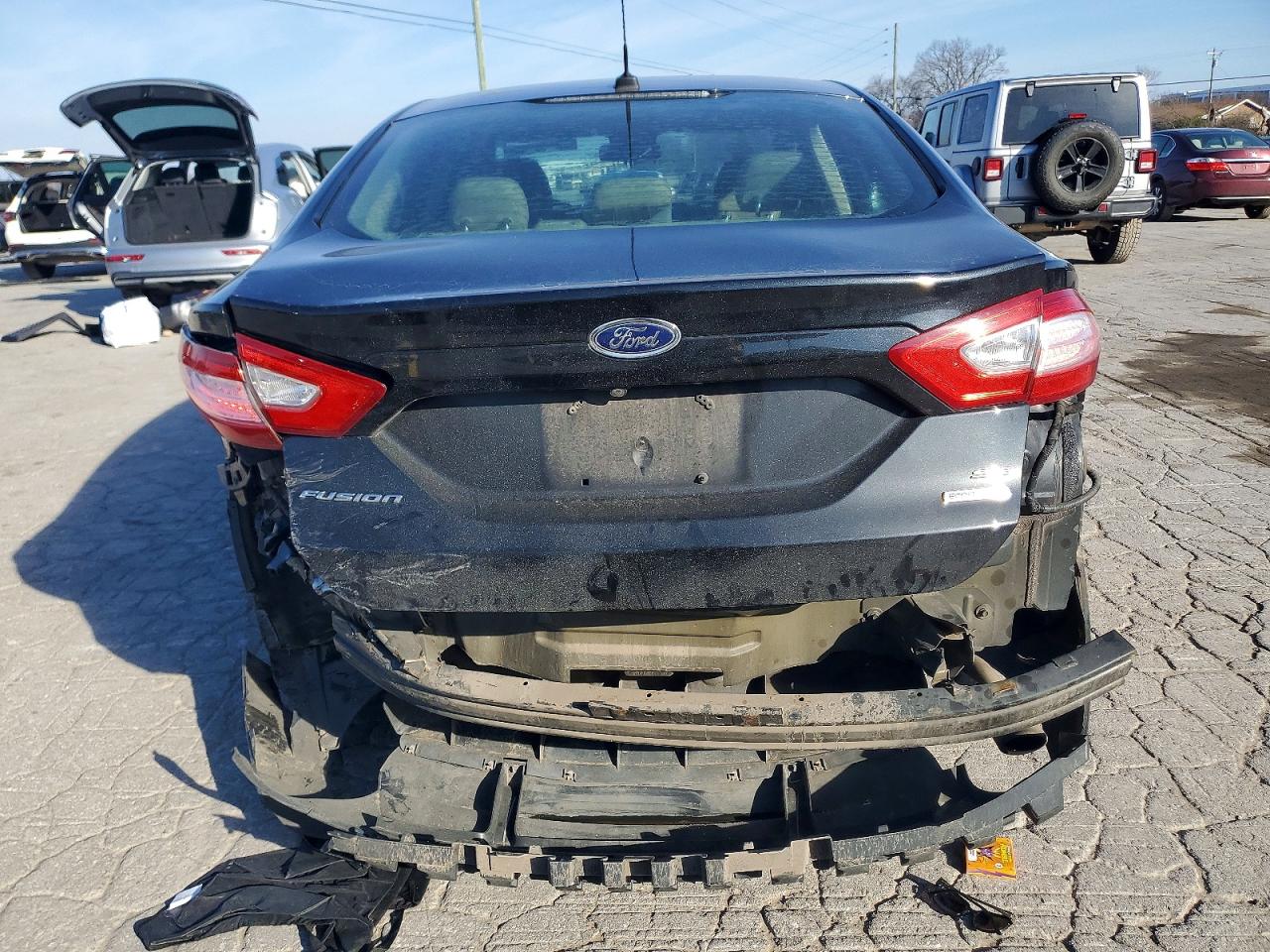 2014 FORD FUSION SE photo 11