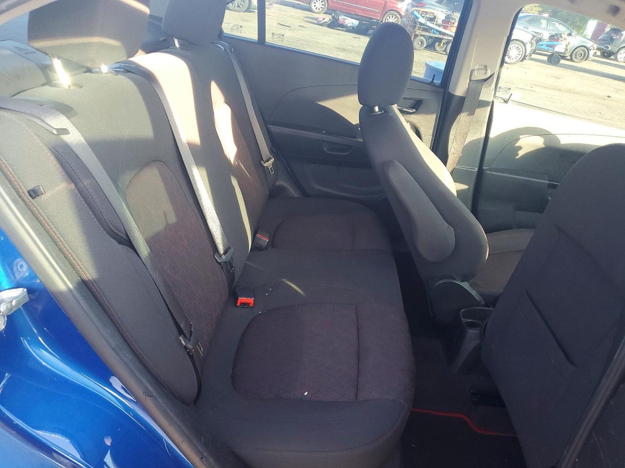 2017 CHEVROLET SONIC LT photo 19